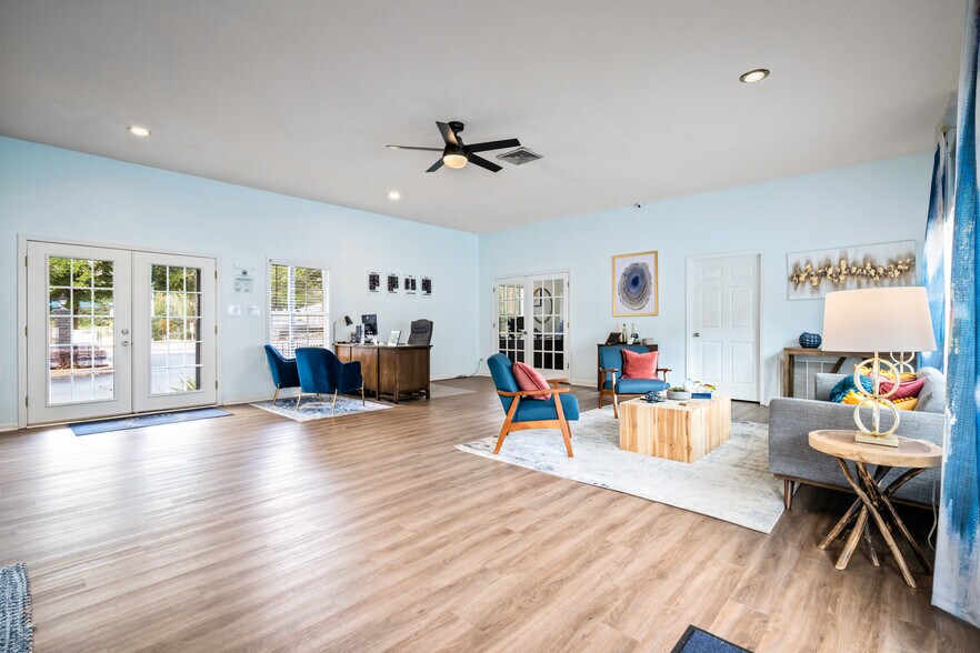 More Photos Of 5453 Old Shell Rd, Mobile Apartments For Sale