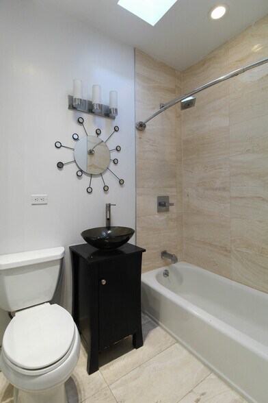 More Photos Of 133 E 35th St, New York Apartments For Sale