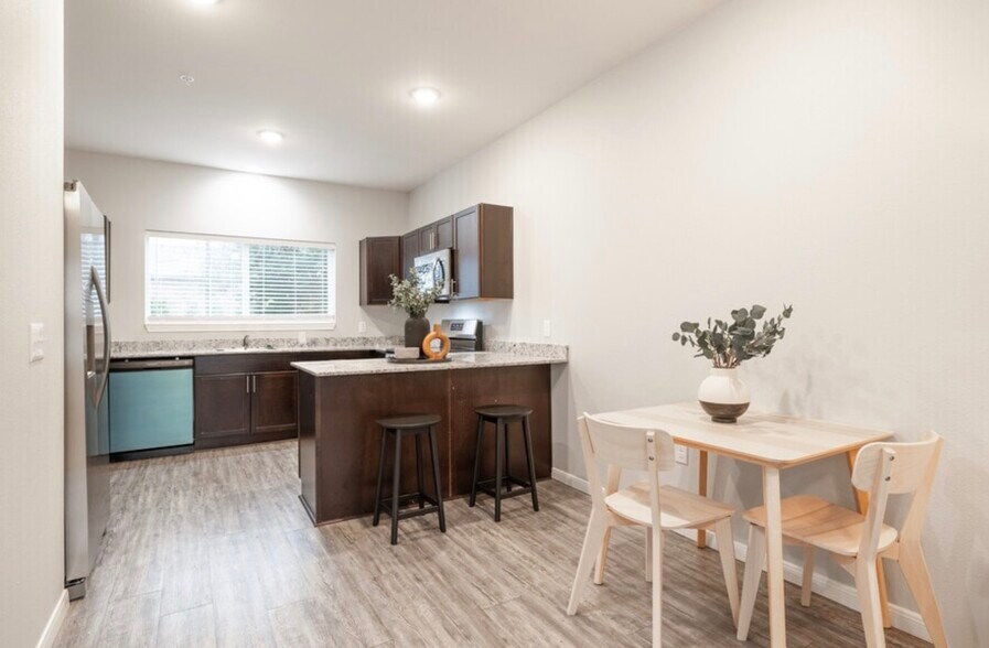 More Photos Of 600 E Marble St, Wylie Apartments For Sale