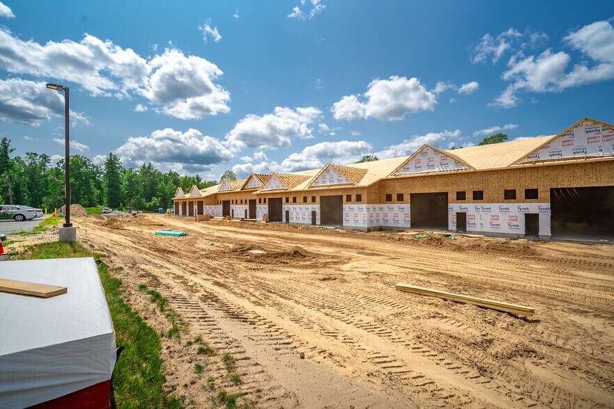 More Photos Of 10 Shenandoah Dr, Saratoga Springs Industrial For Sale