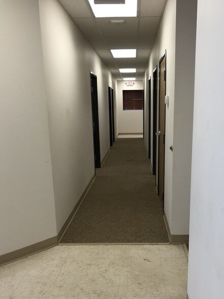 More Photos Of 14472 Commerce Park Blvd, Williston Warehouse For Sale