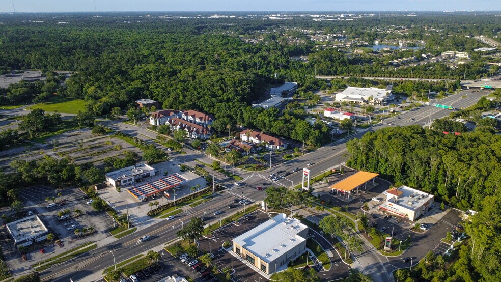 More Photos Of 8730 Baymeadows Rd, Jacksonville Storefront For Lease