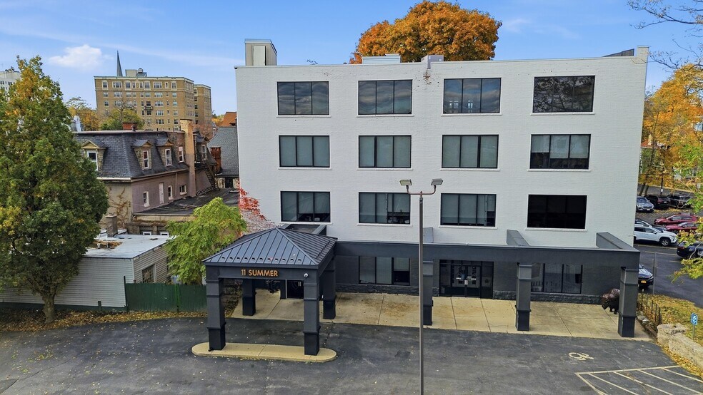 Primary Photo Of 11 Summer St, Buffalo Medical For Lease