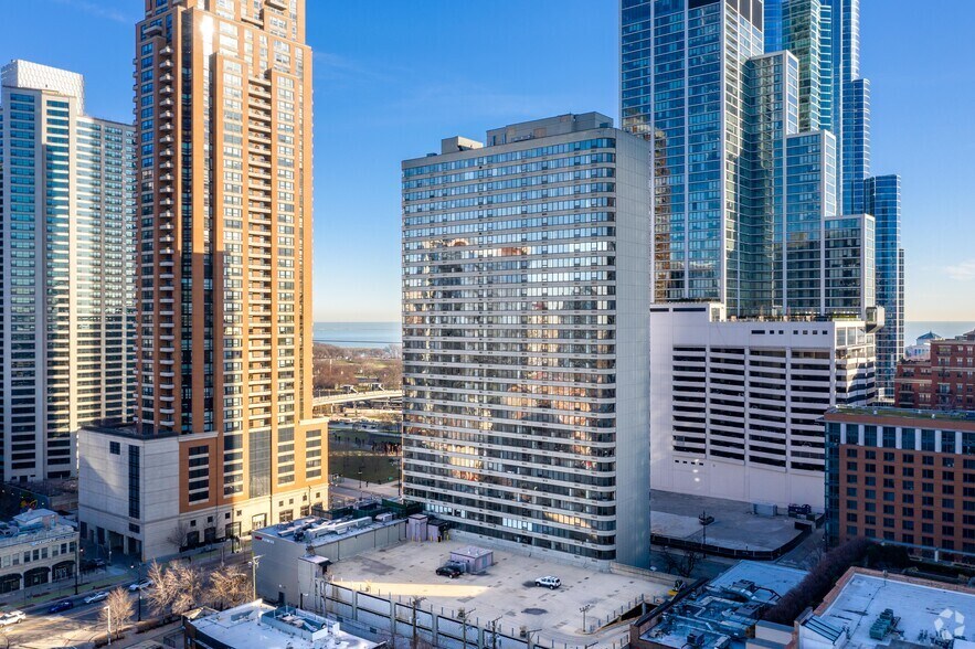 More Photos Of 1212 S Michigan Ave, Chicago Apartments For Lease