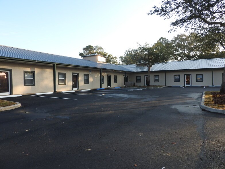More Photos Of 437-481 W Ardice Ave, Eustis Office For Lease