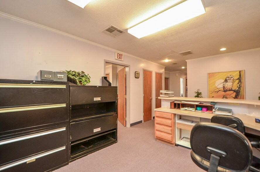 More Photos Of 9802 Homestead Rd, Houston Medical For Lease