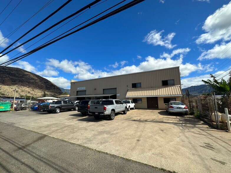 More Photos Of 87-166 Farrington Hwy, Waianae Auto Repair For Sale