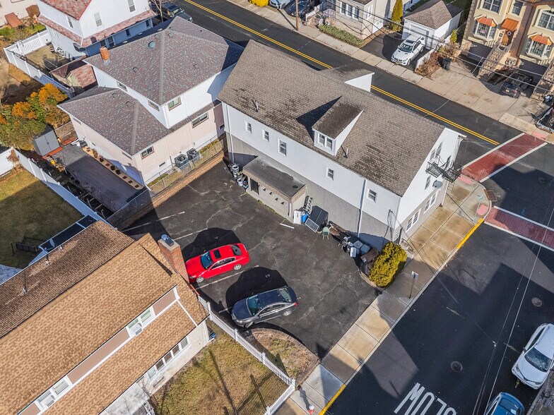 More Photos Of 781 2nd St, Secaucus Flex For Sale