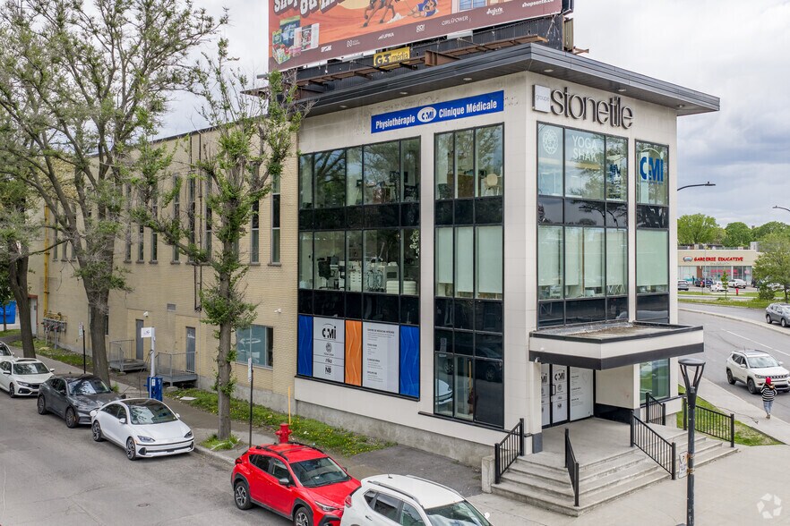 More Photos Of 20 Boul Crémazie E, Montréal Office For Lease