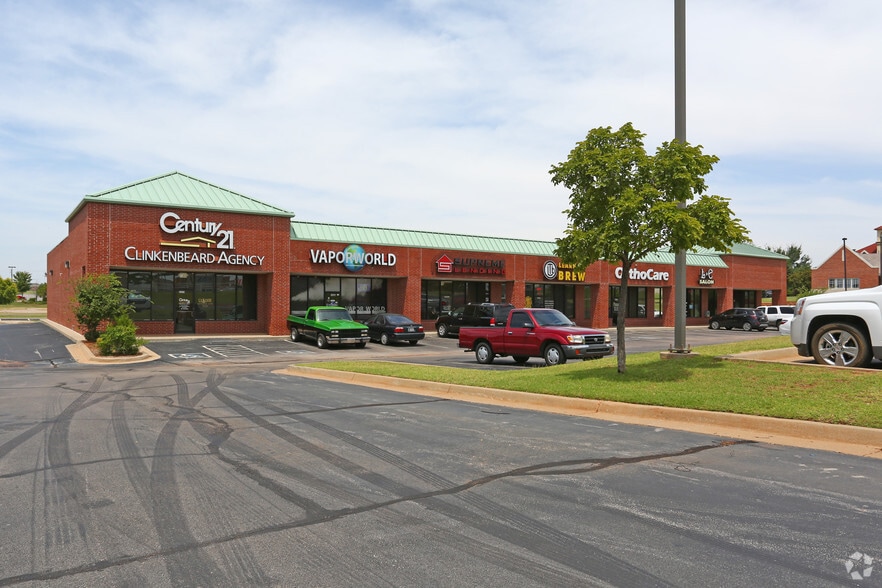 Primary Photo Of 2309 S I-35 Service Rd, Moore Storefront For Lease