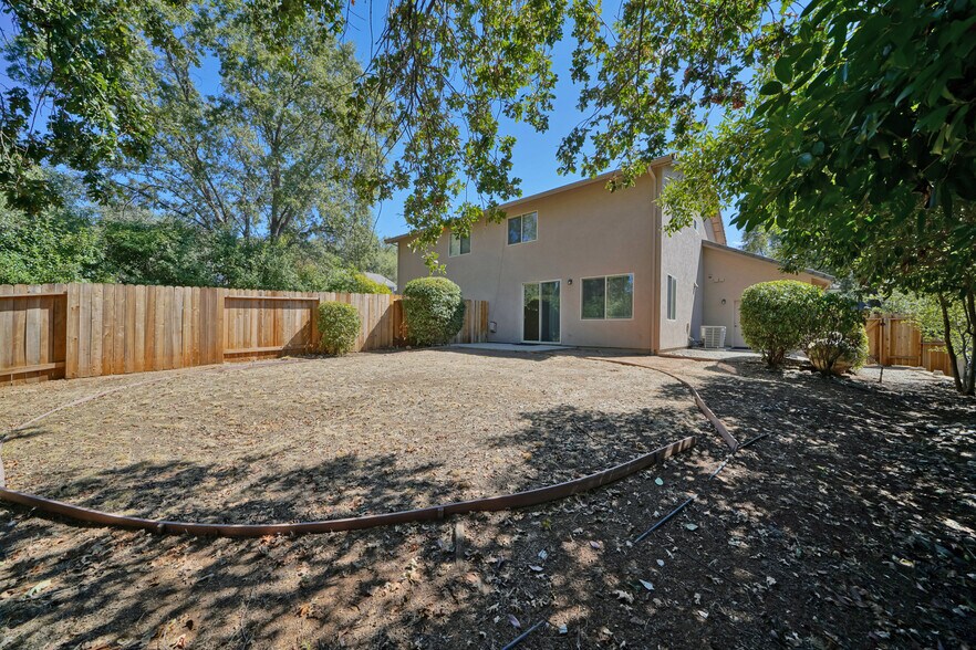 More Photos Of 3155 Navion Ct, Cameron Park Apartments For Sale