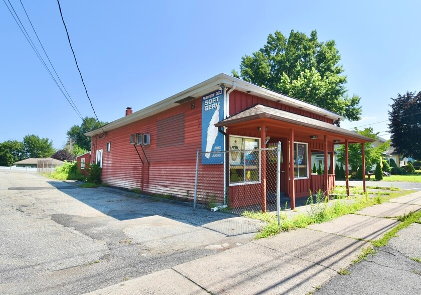 More Photos Of 193 Fairview Ave, Chicopee Restaurant For Sale