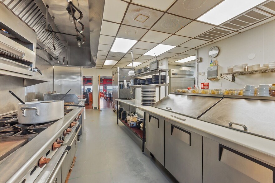 More Photos Of 49252 NC 12, Buxton Restaurant For Sale