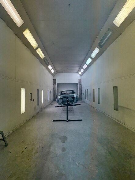 More Photos Of 622 Oh-380, Xenia Service For Sale