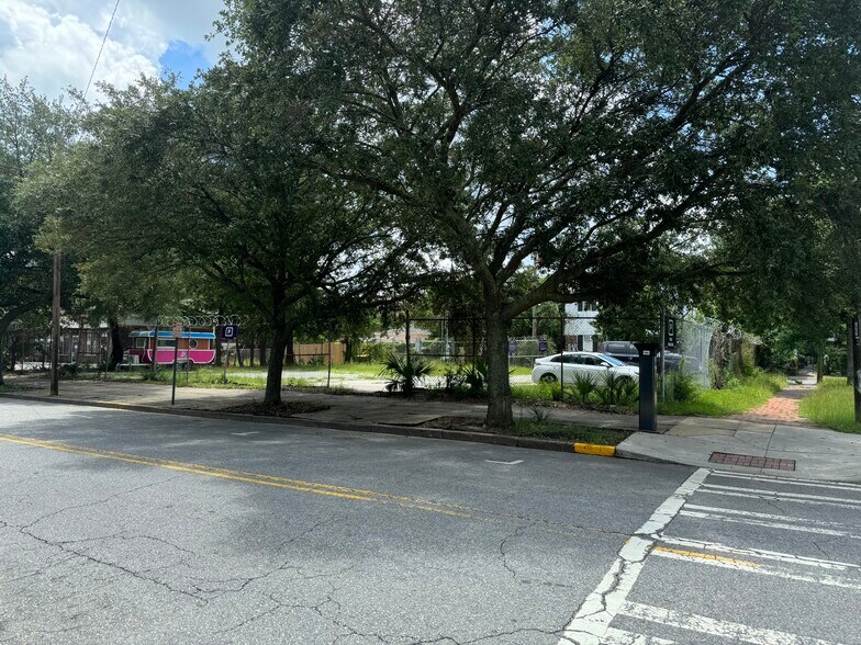 More Photos Of 537 Broughton St, Savannah Land For Sale
