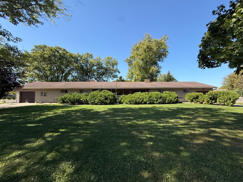 Primary Photo Of 637 N Wright Rd, Janesville Assisted Living For Sale