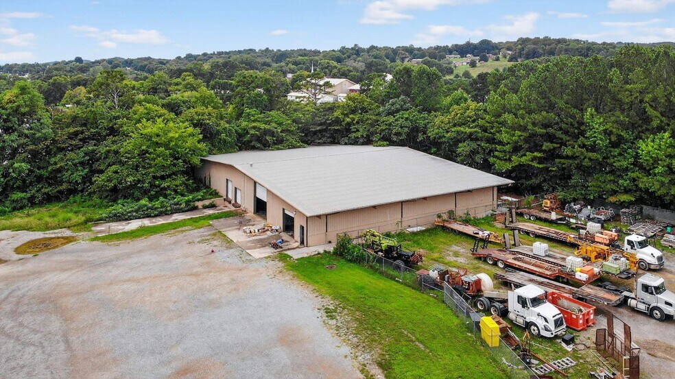 Primary Photo Of 4743 Singleton Station Rd, Louisville Warehouse For Lease