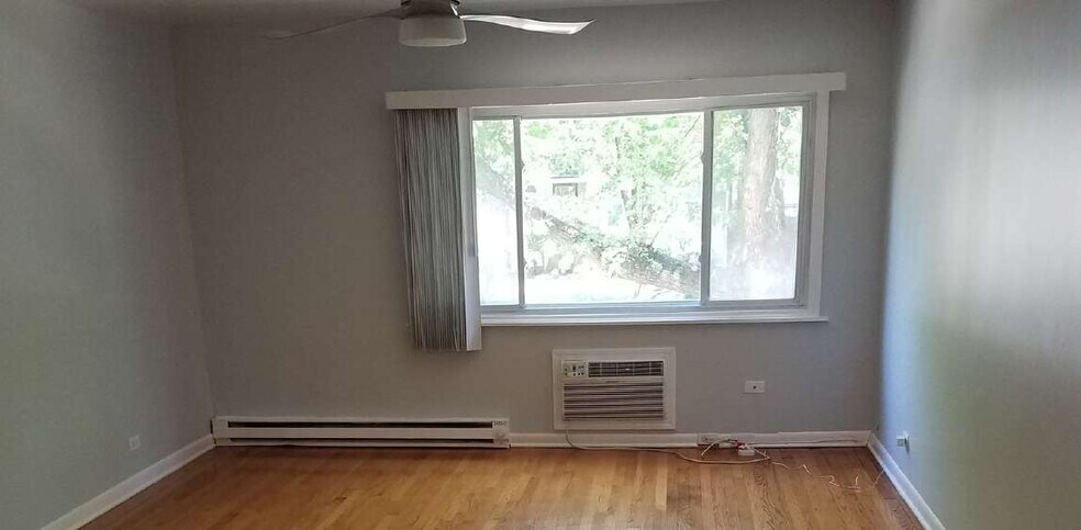 More Photos Of 7006 S Cregier, Chicago Apartments For Sale