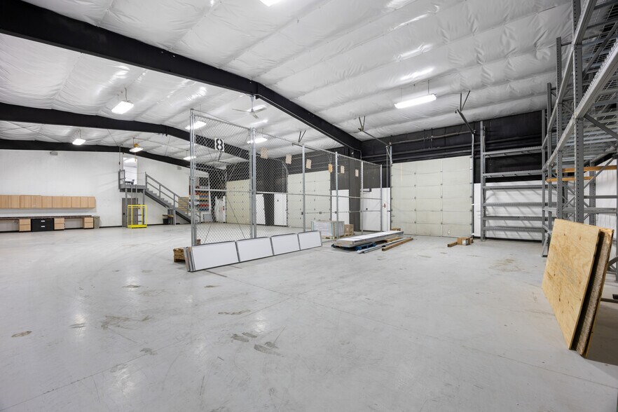 More Photos Of 11814 Debonair Rd NE, Moses Lake Warehouse For Lease