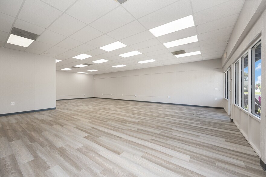More Photos Of 1332 Malabar Rd SE, Palm Bay Industrial For Lease