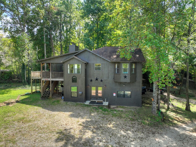 Primary Photo Of 77 Alpine Way, Blairsville Hotel For Sale