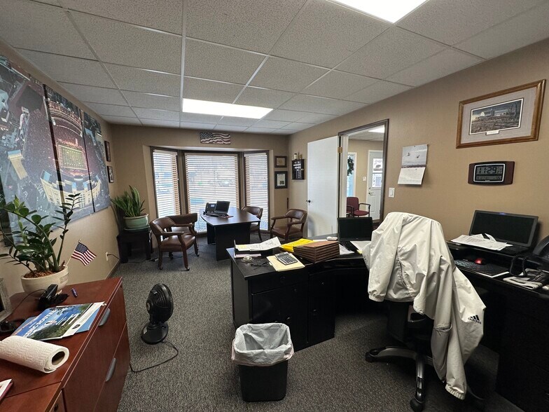 More Photos Of 3325 A St, Lincoln Office For Sale