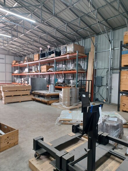 More Photos Of 9510 Seward Rd, Fairfield Warehouse For Sale