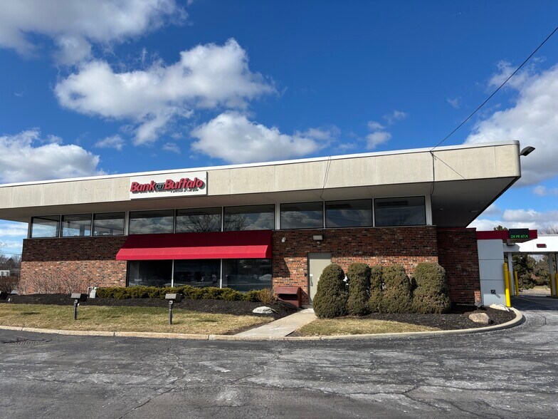 Primary Photo Of 3049 Orchard Park Rd, Orchard Park Bank For Sale