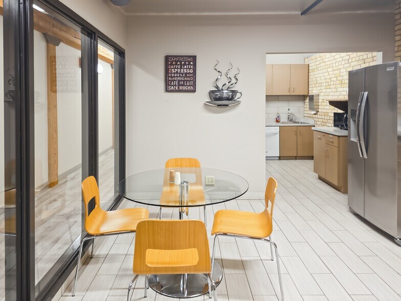 More Photos Of 333 N Washington Ave, Minneapolis Coworking Space