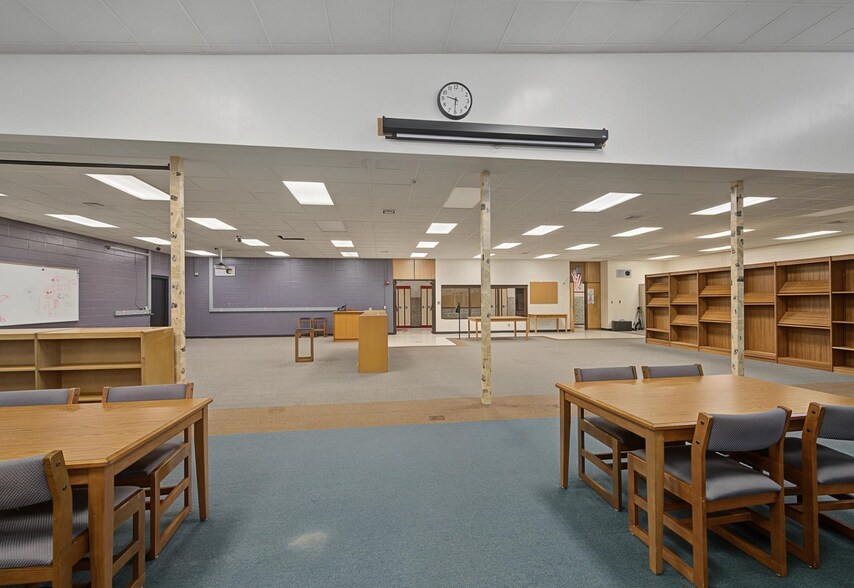 More Photos Of 1600 26th St, Monroe Schools For Sale