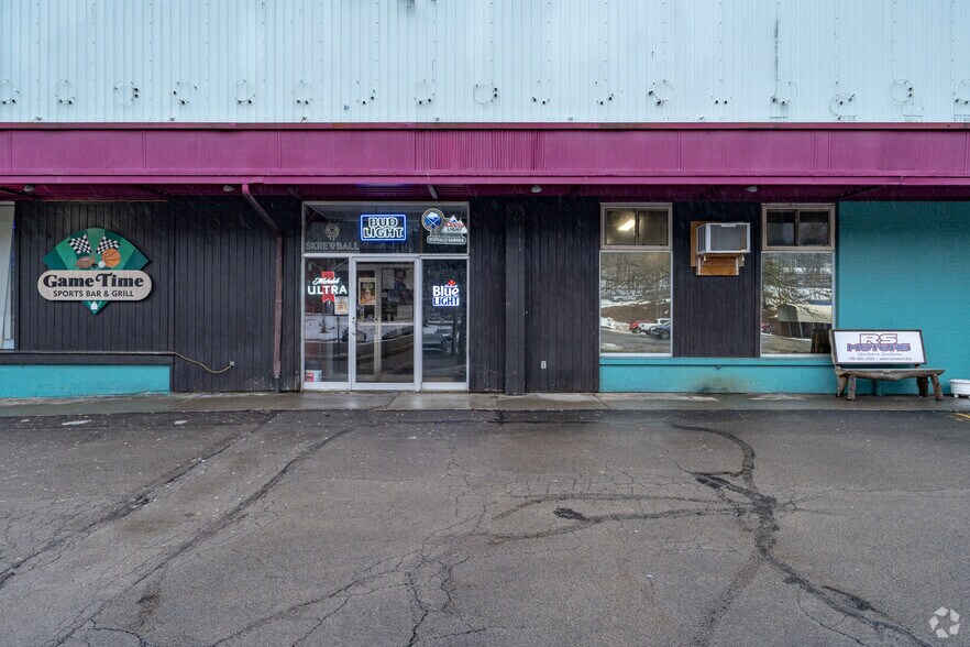 More Photos Of 850 Foote Ave, Jamestown General Retail For Sale