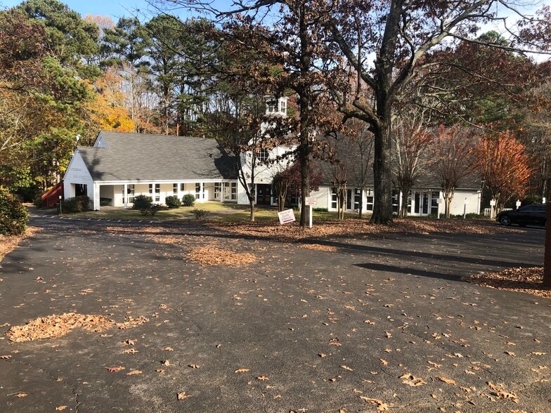 More Photos Of 722 Rockbridge Rd SW, Lilburn Religious Facility For Lease