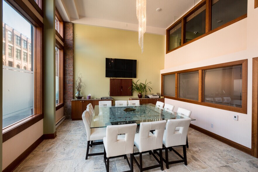 More Photos Of 81 S Main St, Seattle Storefront Retail Office For Lease