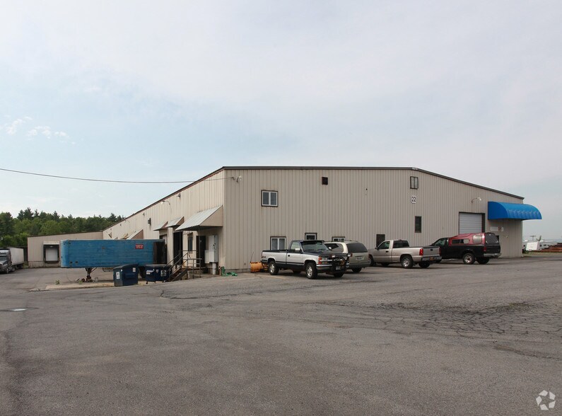 More Photos Of 22 Park Rd, Kingsbury Warehouse For Sale