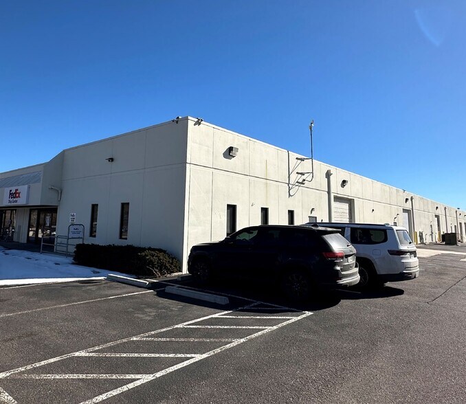 More Photos Of 5010 Centennial Blvd, Colorado Springs Research And Development For Lease