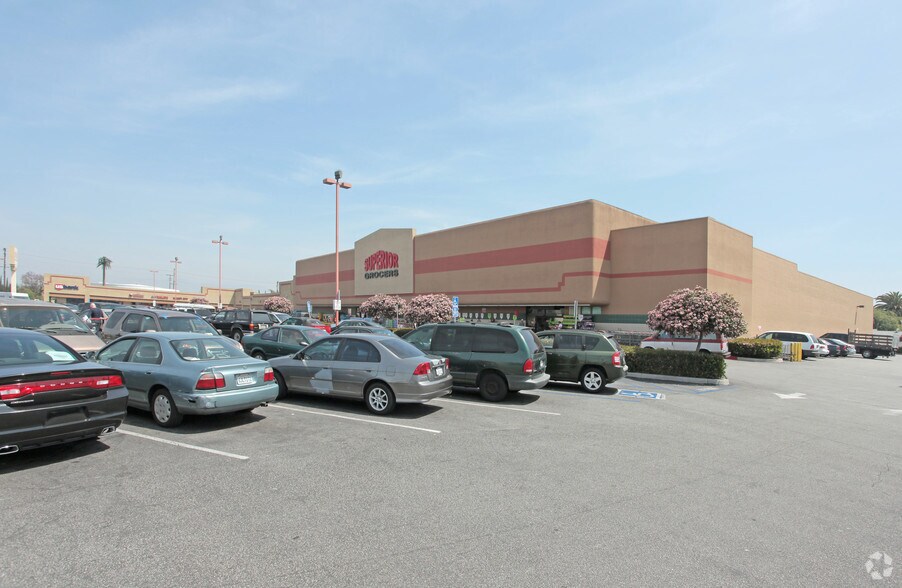 More Photos Of 7200 Atlantic Ave, Cudahy Unknown For Sale