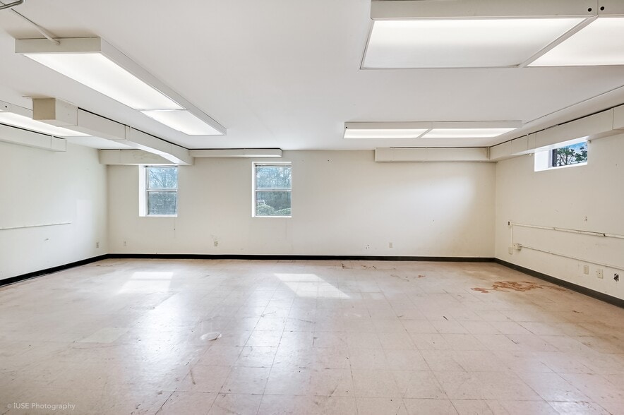 More Photos Of 2762 Caldwell Rd NE, Brookhaven Distribution For Lease