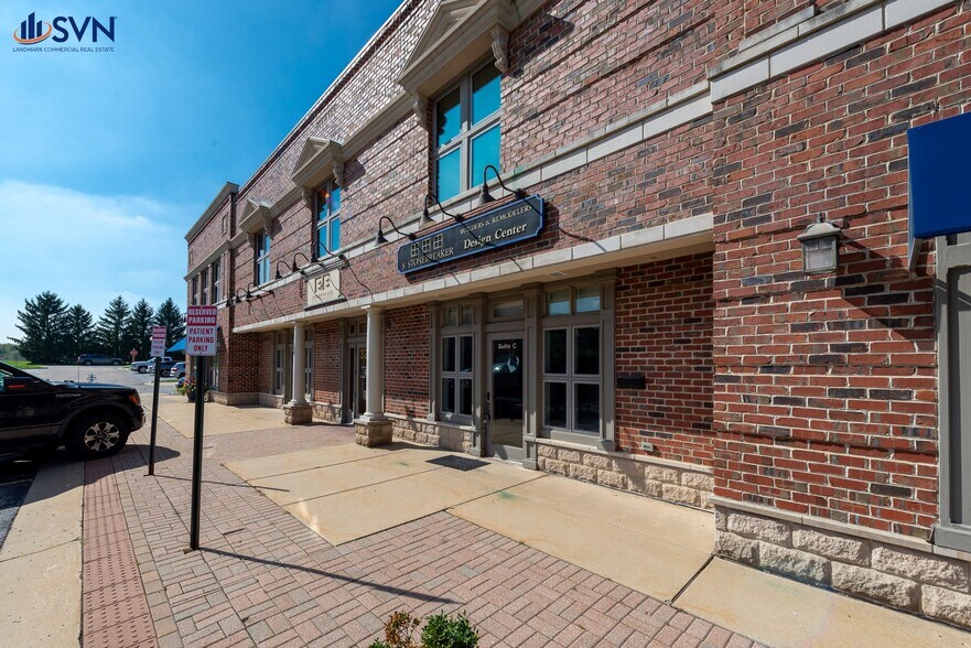 More Photos Of 40W320 Lafox Rd, St Charles Loft Creative Space For Sale