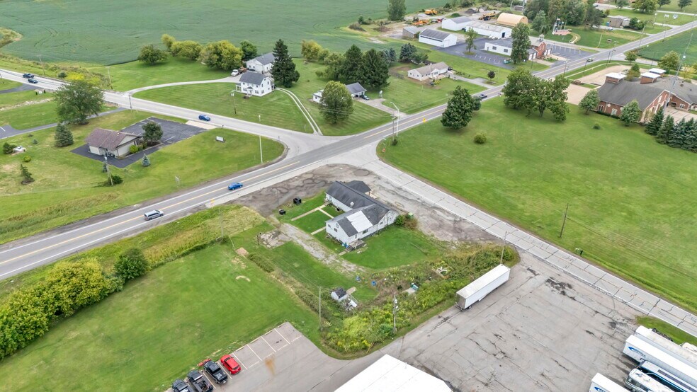 More Photos Of 40980 Butternut Park Ct, Elyria Specialty For Sale