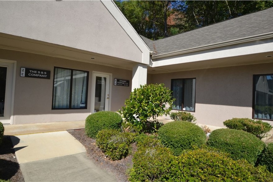 More Photos Of 4 Bradley Park Ct, Columbus Office For Lease