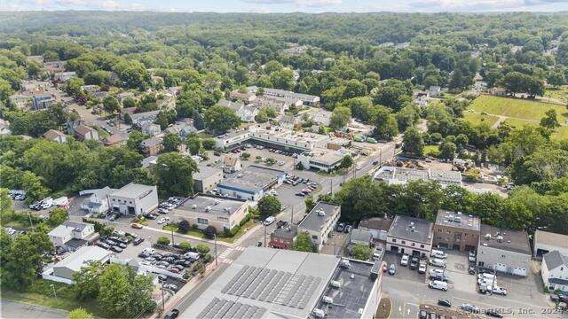 More Photos Of 23 Ryan St, Stamford Flex For Sale