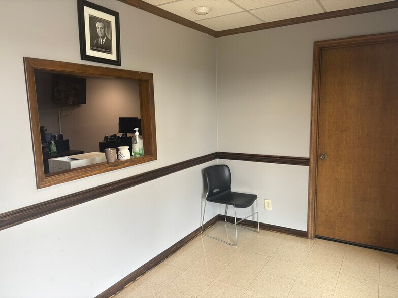 More Photos Of 7381 Hawkinsville Rd, Macon-Bibb Flex For Lease