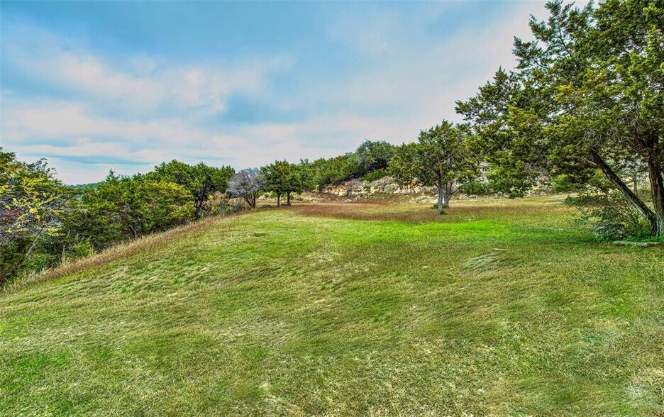 More Photos Of 5016 Bob Wire Rd, Spicewood Land For Sale