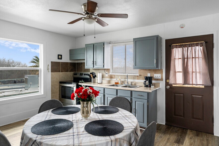More Photos Of 1911 State Hwy 132, Natalia Multifamily For Sale