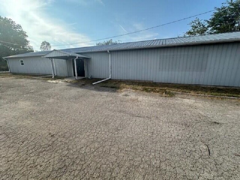 Primary Photo Of 4359 US Highway 160, West Plains General Retail For Sale