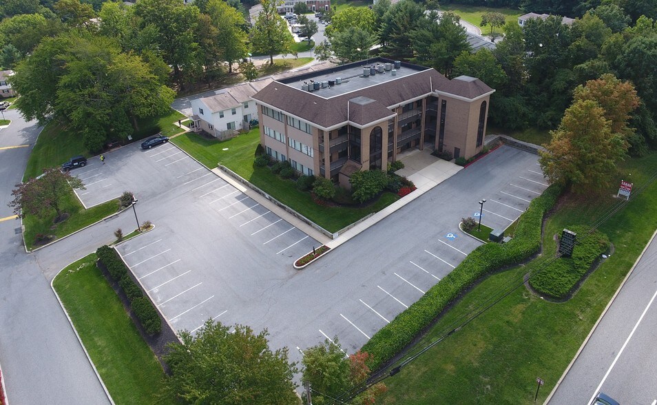 More Photos Of 8441 Belair Rd, Nottingham Medical For Lease