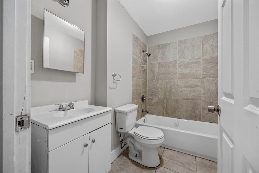 More Photos Of 5437-5445 Page Blvd, Saint Louis Apartments For Sale