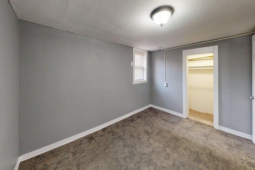 More Photos Of 304 10th Ave NW, Mandan Multifamily For Sale