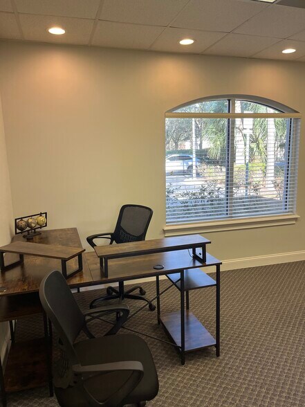 More Photos Of 4309 Pablo Oaks Ct, Jacksonville Office For Sale