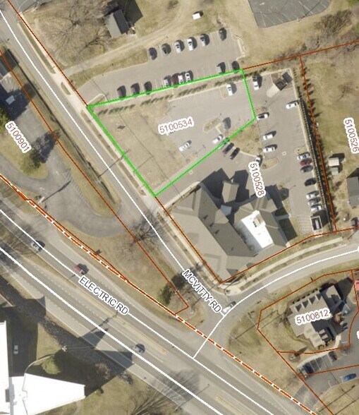 More Photos Of 2148 McVitty, Roanoke Office For Lease